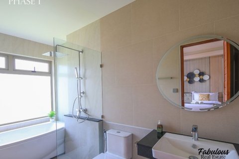 Chalet de 3 dormitorios en Chalong, Tailandia № 179424 - foto 17