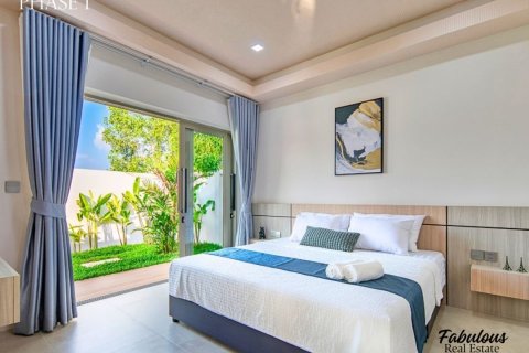 Chalet de 3 dormitorios en Chalong, Tailandia № 179424 - foto 11