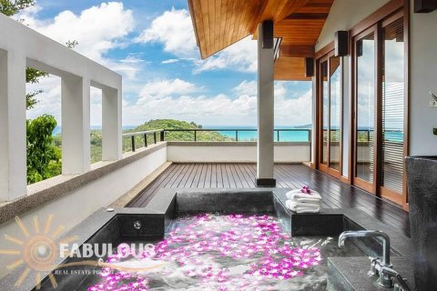 Chalet de 5 dormitorios en Bang Tao, Tailandia № 179422 - foto 9