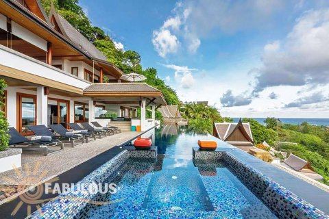 Chalet de 5 dormitorios en Bang Tao, Tailandia № 179422 - foto 8