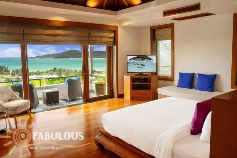 Chalet de 5 dormitorios en Bang Tao, Tailandia № 179422 - foto 15