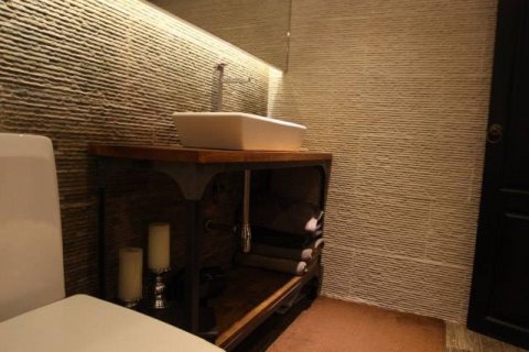 Condominio de 2 dormitorios en Bangkok, Tailandia № 144049 - foto 13
