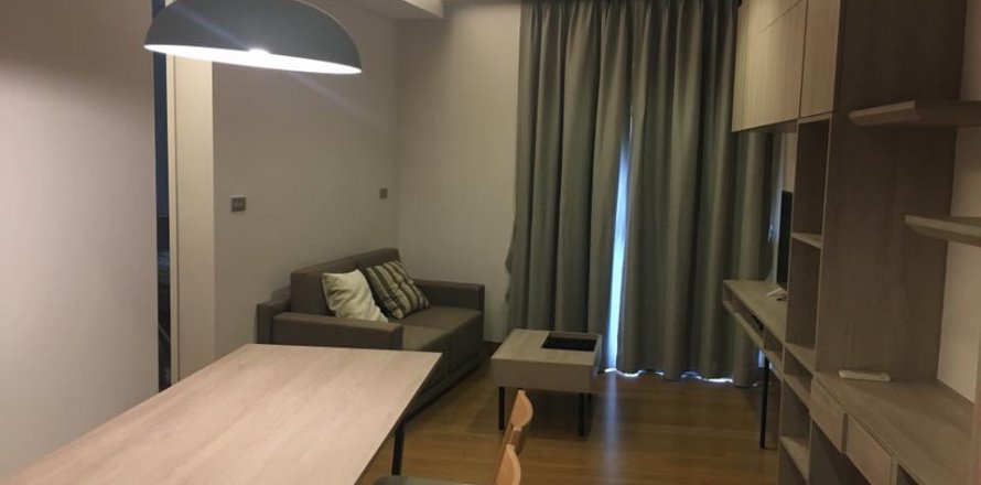 Condominio de 2 dormitorios en Bangkok, Tailandia № 144048