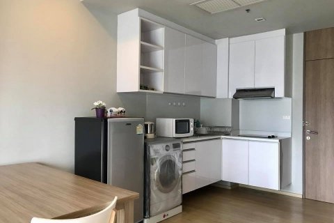 Estudio en el condominio en Bangkok, Tailandia № 144044 - foto 6