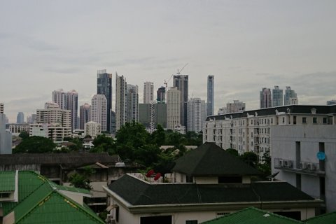 Estudio en el condominio en Bangkok, Tailandia № 144046 - foto 9