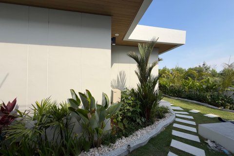 Chalet de 3 dormitorios en Hua Hin, Tailandia № 169740 - foto 3