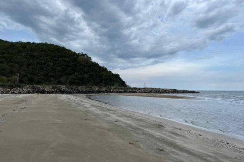 Grundstück in Prachuap Khiri Khan, Thailand № 134693