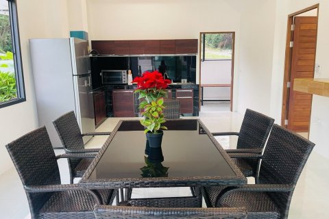 Chalet de 5 dormitorios en Ko Samui, Tailandia № 144701 - foto 18