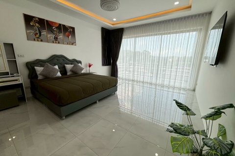 Chalet de 5 dormitorios en Ko Samui, Tailandia № 144701 - foto 29