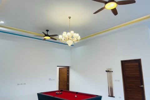 Chalet de 5 dormitorios en Ko Samui, Tailandia № 144701 - foto 22