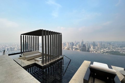 Condominio de 4 dormitorios en Bangkok, Tailandia № 180898 - foto 20