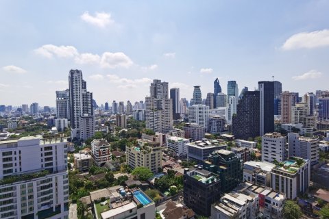 Ático de 5 dormitorios en Bangkok, Tailandia № 180904 - foto 10