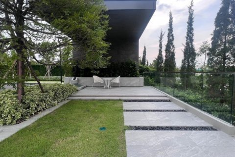 Casa de 5 dormitorios en Bangkok, Tailandia № 180900 - foto 11