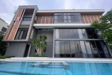 Casa de 5 dormitorios en Bangkok, Tailandia № 180900 - foto 6