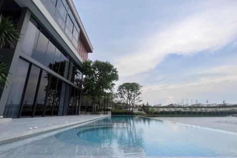 Casa de 5 dormitorios en Bangkok, Tailandia № 180900 - foto 8