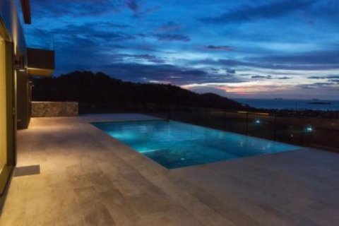 Chalet de 6 dormitorios en Ko Samui, Tailandia № 202937 - foto 5