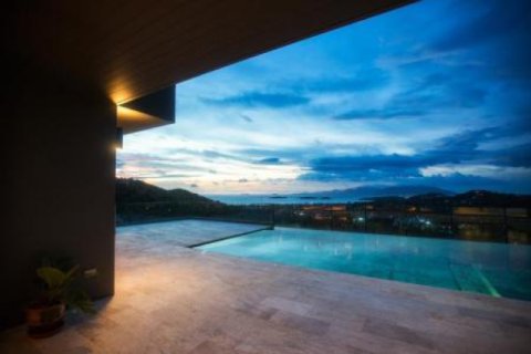 Chalet de 6 dormitorios en Ko Samui, Tailandia № 202937 - foto 4