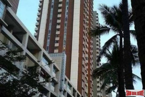 Apartment in Bangkok, Thailand 2 bedrooms № 202939