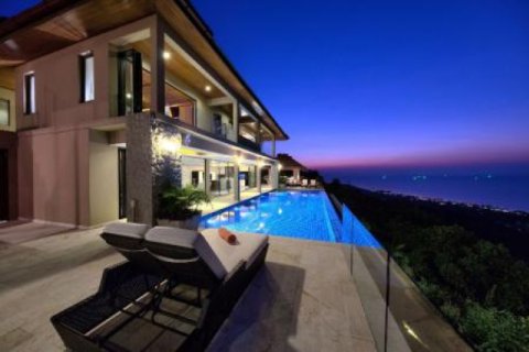 Chalet de 6 dormitorios en Tha Chang, Tailandia № 202935 - foto 3