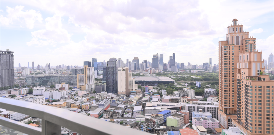 Condominio de 3 dormitorios en Bangkok, Tailandia № 185858
