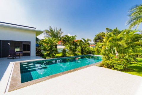 Casa de 2 dormitorios en Hua Hin, Tailandia № 115196 - foto 4