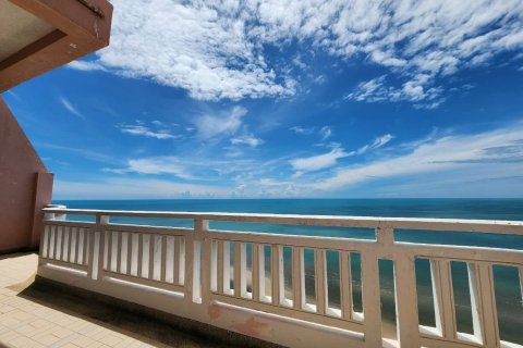 Condominio de 3 dormitorios en Cha-am, Tailandia № 169448 - foto 13
