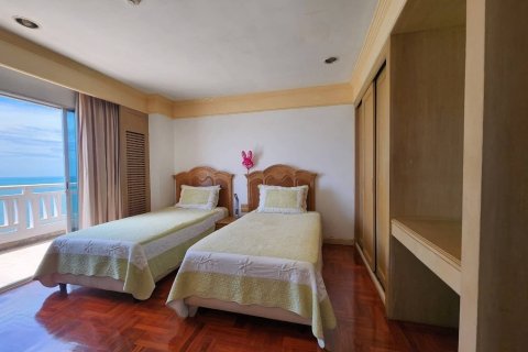 Condominio de 3 dormitorios en Cha-am, Tailandia № 169448 - foto 18