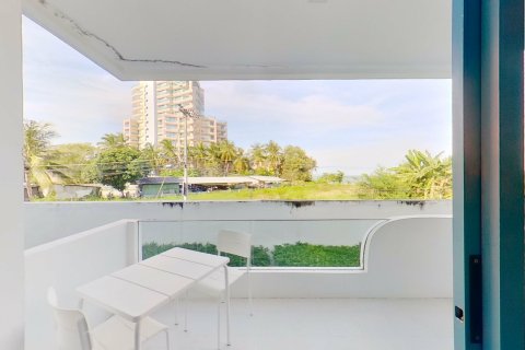 Condominio de 2 dormitorios en Hua Hin, Tailandia № 169445 - foto 5