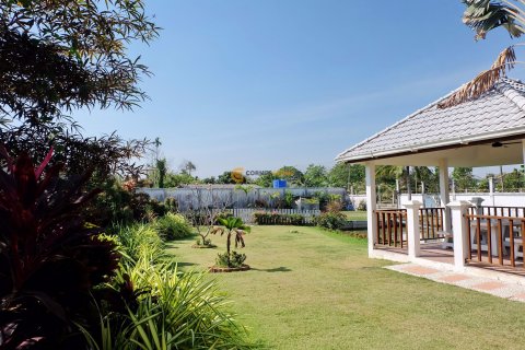 Estudio en Chonburi, Tailandia № 53711 - foto 4