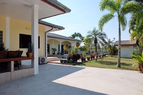 Estudio en Chonburi, Tailandia № 53711 - foto 26