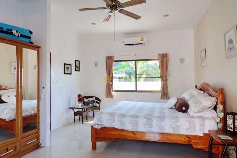 Estudio en Chonburi, Tailandia № 53711 - foto 17