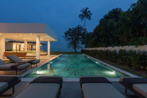 Casa de 7 dormitorios en Ko Samui, Tailandia № 180911 - foto 27