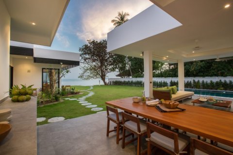 Casa de 7 dormitorios en Ko Samui, Tailandia № 180911 - foto 11