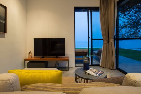 Casa de 7 dormitorios en Ko Samui, Tailandia № 180911 - foto 24