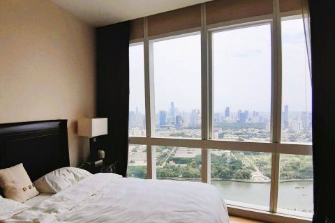 Ático de 3 dormitorios en Bangkok, Tailandia № 180910 - foto 11