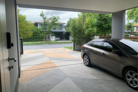 Casa de 3 dormitorios en Bangkok, Tailandia № 65597 - foto 3