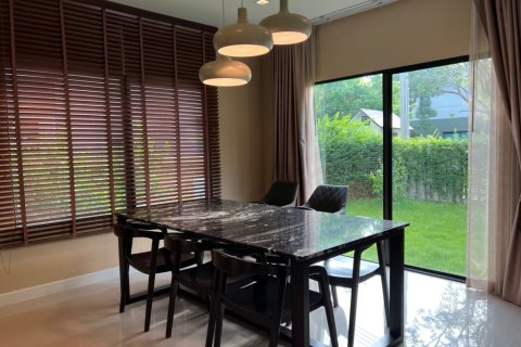 Casa de 3 dormitorios en Bangkok, Tailandia № 65597 - foto 6