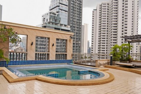 Condominio de 2 dormitorios en Bangkok, Tailandia № 65596 - foto 14