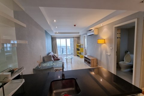 Condominio de 2 dormitorios en Watthana, Bangkok, Tailandia № 200771 - foto 16