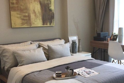 Condo à Watthana, Bangkok, Thaïlande, 2 chambres  № 200773 - photo 7