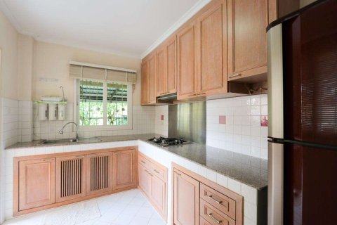 Casa de 3 dormitorios en Chiang Mai, Tailandia № 205509 - foto 14