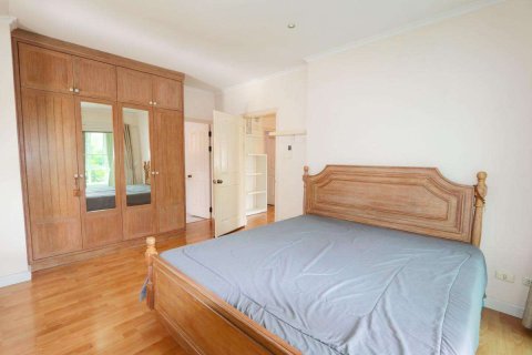 Casa de 3 dormitorios en Chiang Mai, Tailandia № 205509 - foto 5