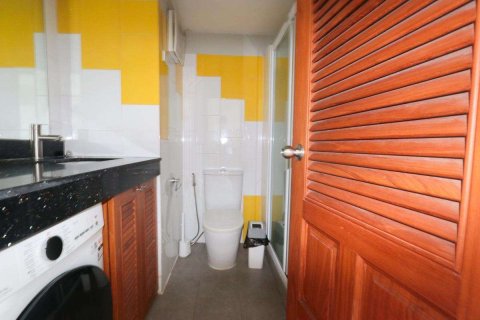 Condominio de 2 dormitorios en Chiang Mai, Tailandia № 205510 - foto 12