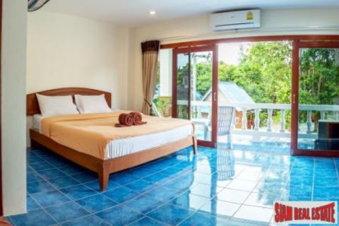 Casa de 6 dormitorios en Ko Lanta Yai, Tailandia № 202661 - foto 5