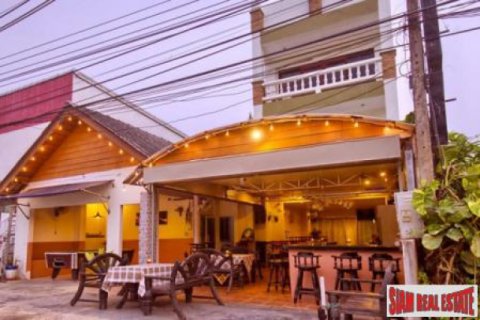 Casa de 6 dormitorios en Ko Lanta Yai, Tailandia № 202661 - foto 3
