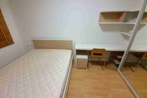 Condominio de 1 dormitorio en Bangkok, Tailandia № 208657 - foto 5