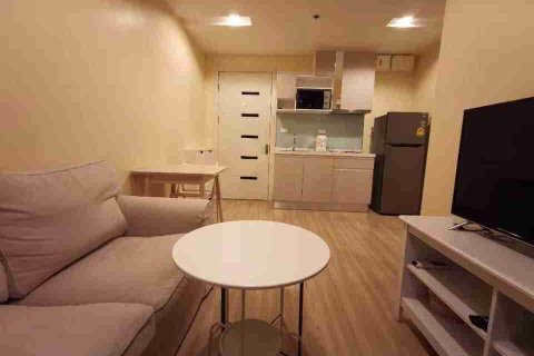 Condominio de 1 dormitorio en Bangkok, Tailandia № 208658 - foto 6