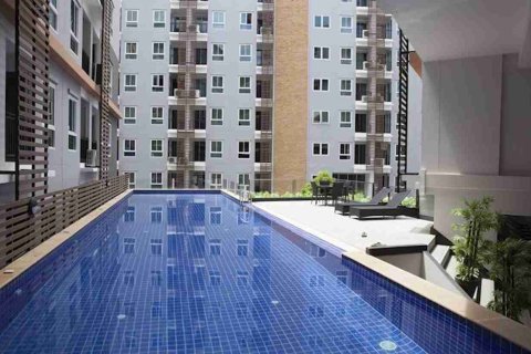 Condominio de 1 dormitorio en Bangkok, Tailandia № 208660 - foto 2