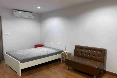 Condo in Bangkok, Thailand, 1 bedroom № 208660