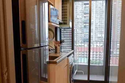 Condominio de 1 dormitorio en Bangkok, Tailandia № 208662 - foto 9